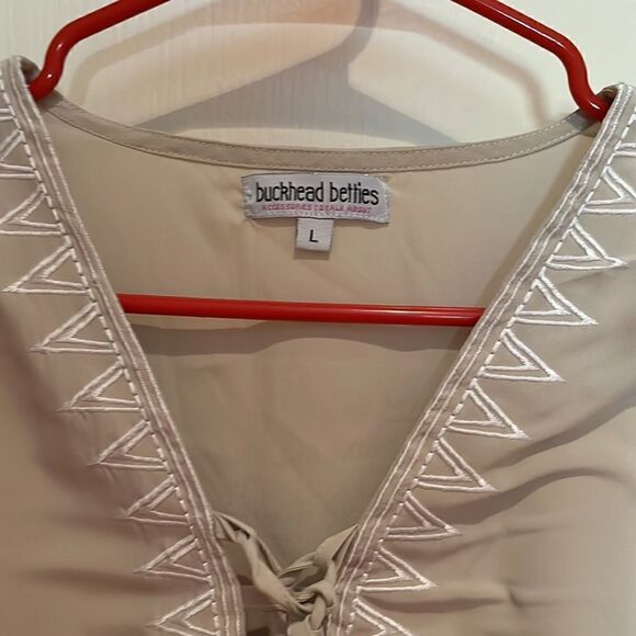 Adorable Buckhead Betties cover-up/dress size large - Picture 2 of 3